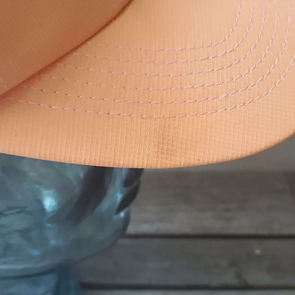 Kahili Maui Hawaii Golf Hat - Picture 4 of 10